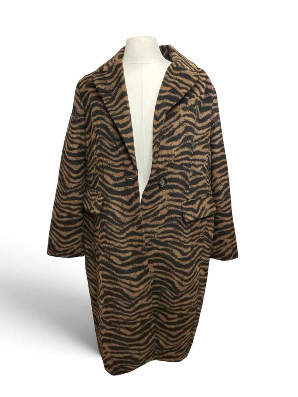Tahari Zebra Print Coat X-Large